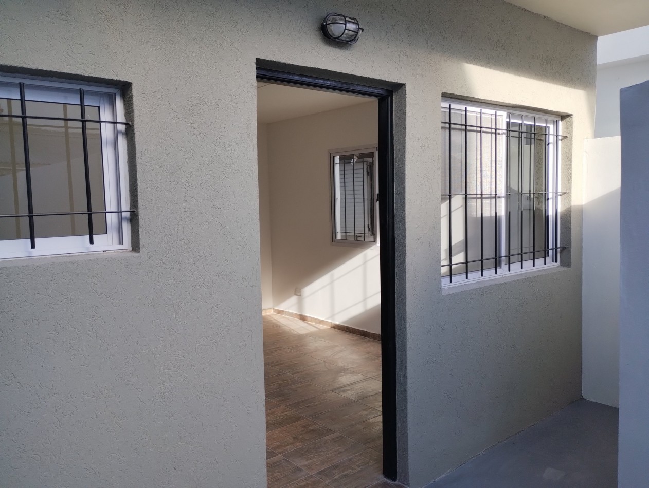 Hurlingham Dto dos ambientes a estrenar