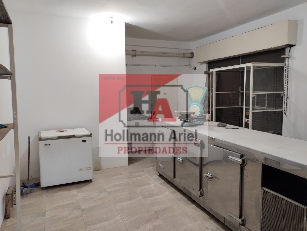 Local equipado para almaceny kiosco