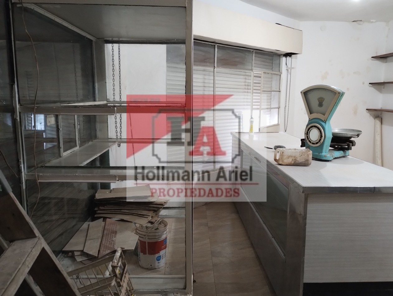 Local equipado para almaceny kiosco